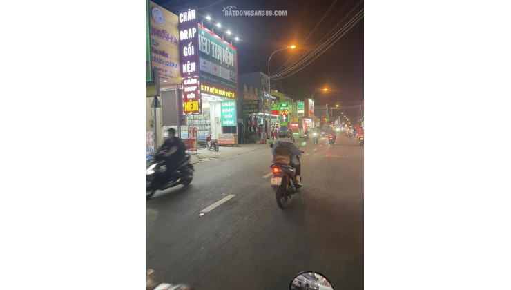 Bán tòa nhà 8,4x30m nhà 6 lầu giá 29 tỷ MT Đường Nguyễn Ảnh Thủ, Q12